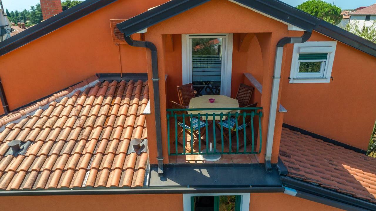 Apartments Mirjana Novigrad Istria Buitenkant foto